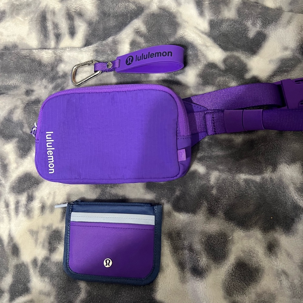 Lululemon mini belt bag + lululemon silicone keychain + lululemon card wallet